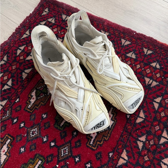Balenciaga Beige TYREX Athletic Shoes - Picture 2 of 5